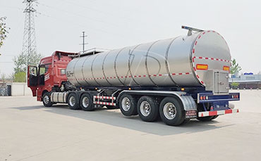 買(mǎi)一臺(tái)新奶罐車(chē)多少錢(qián)？
